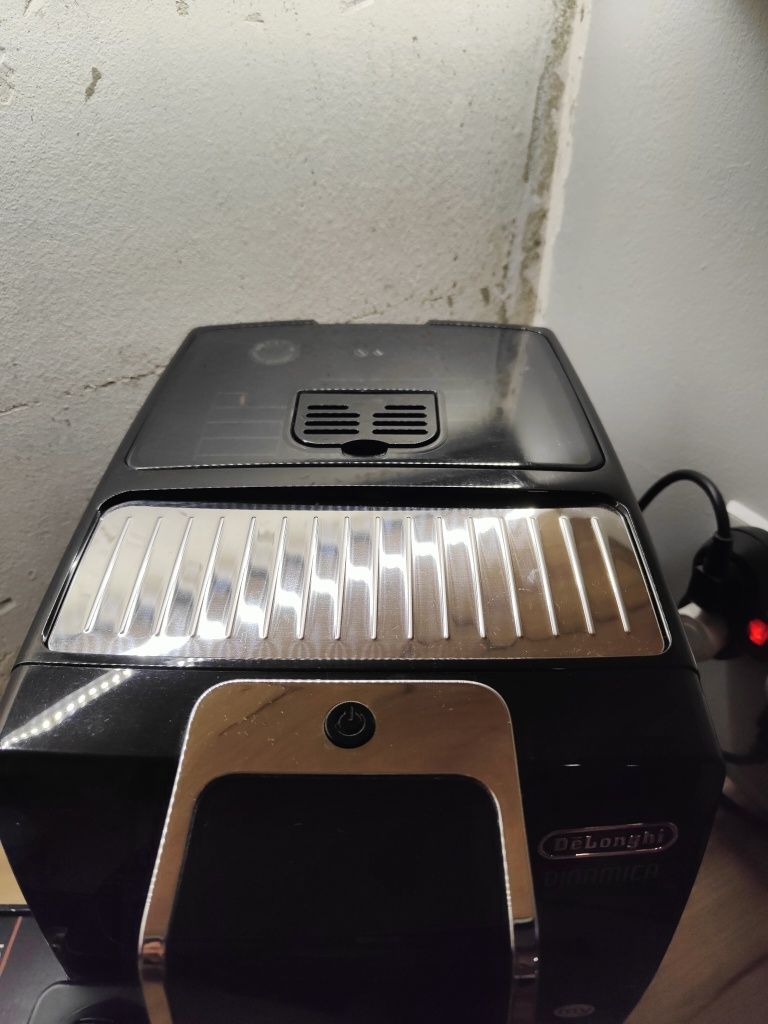 Ekspres Delonghi ECAM350.55B