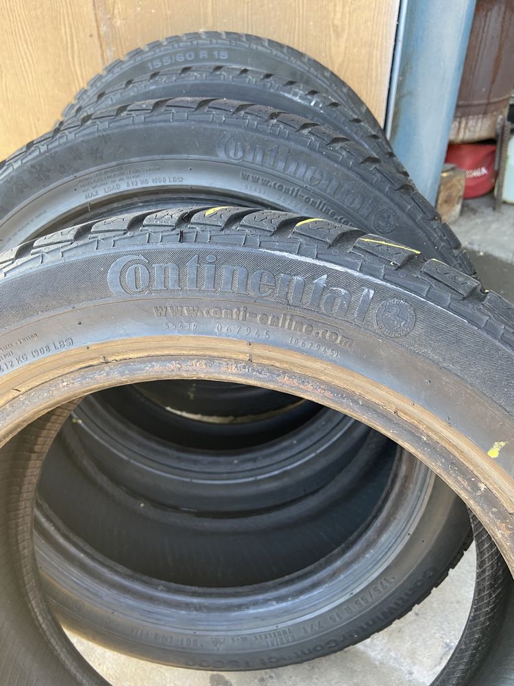 Продам комплект  шин резина Continental на Smart 155/60/R15;175/55R15