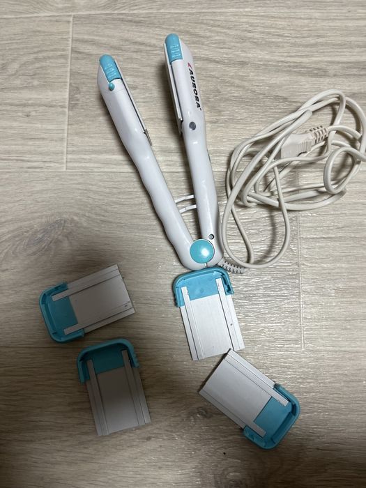 Випрямляч для волосся AURORA AU 202: