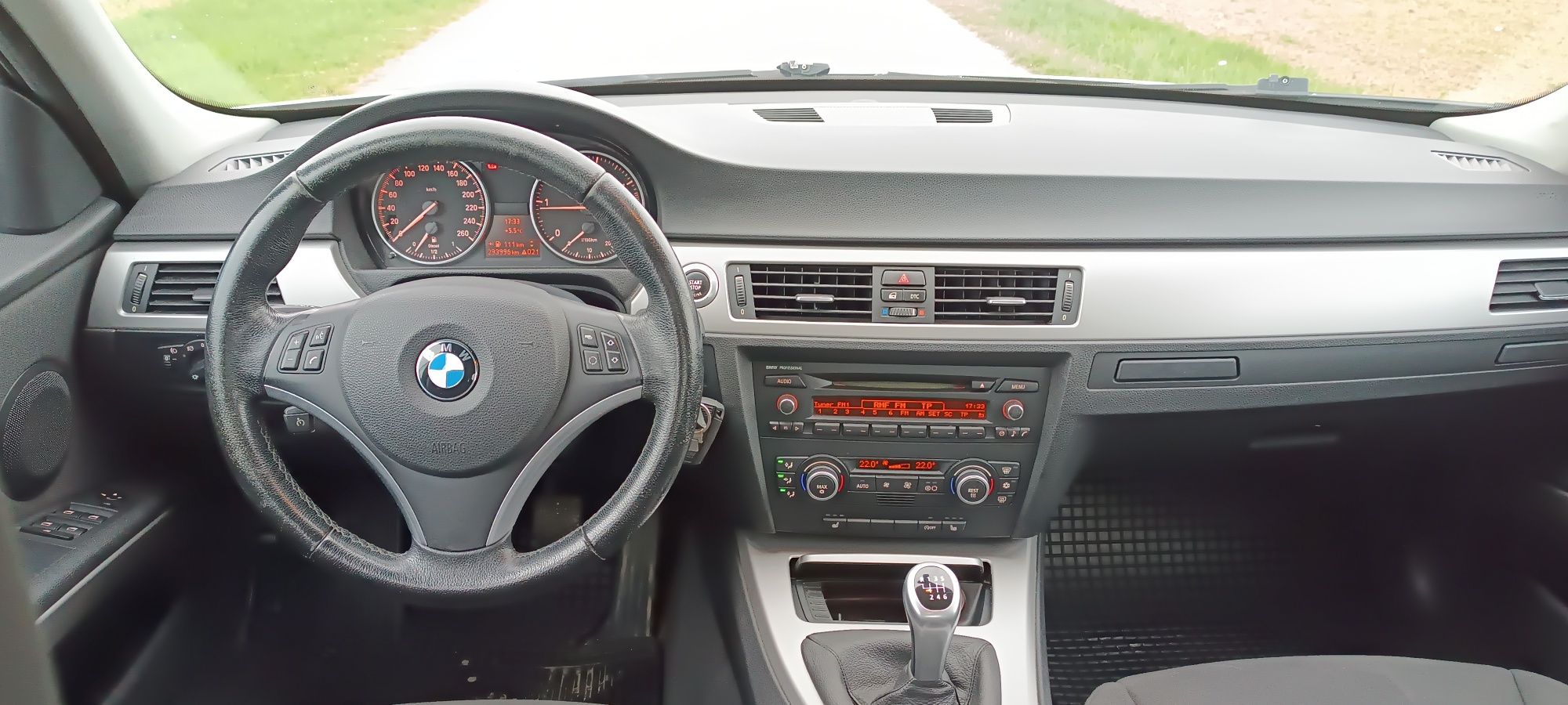 BMW E90 318D 2008r