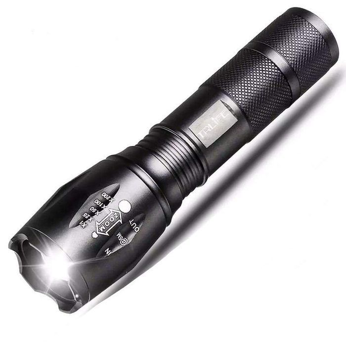 Latarka led CREE XML T6 6000 Lumenów z zoomem