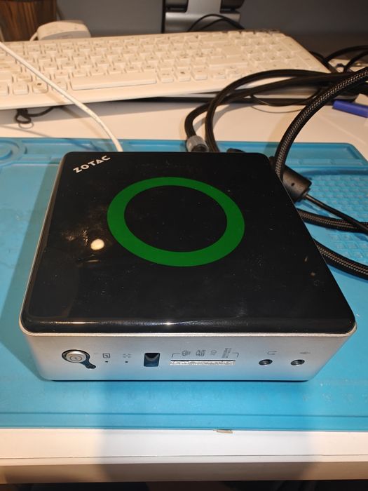 Zotac AD10 Mini PC komputer AMD e-350
