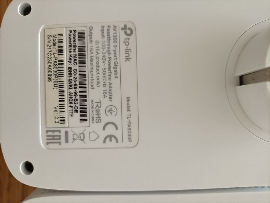 Tp-link TL-PA8030P AV1300 3-port Gigabit Passthrough Powerline Starter