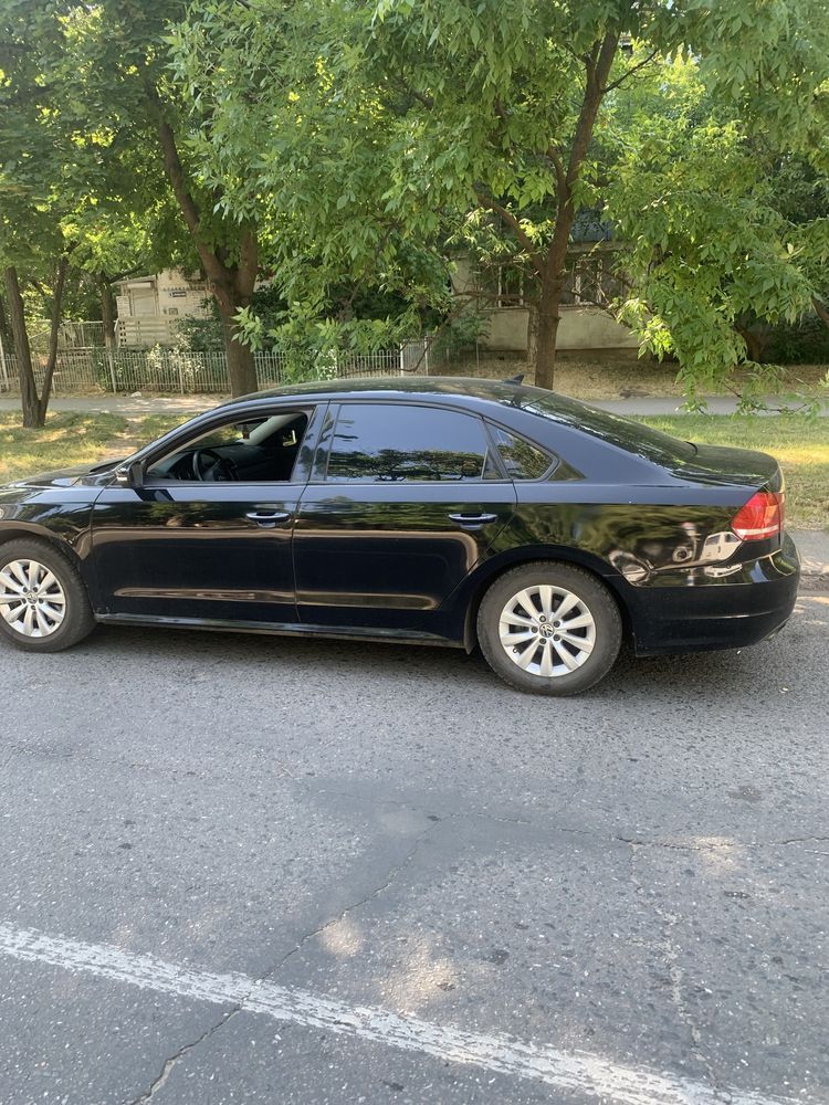 Срочно Volkswagen passat b7