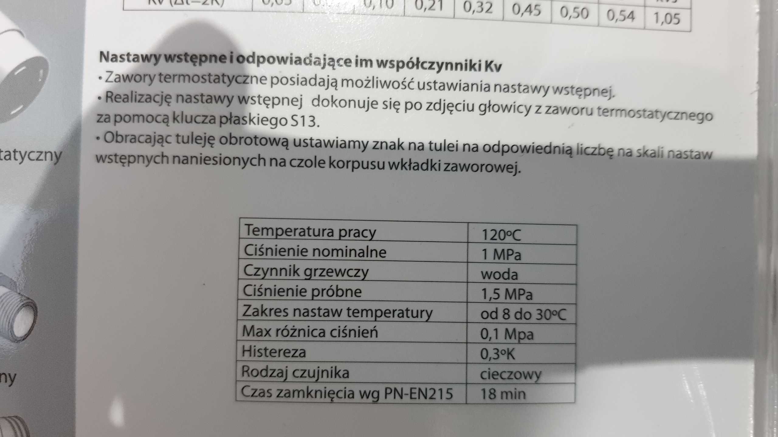 Zestaw termostatyczny osiowo 1/2" x 1/2" biały EQUATION