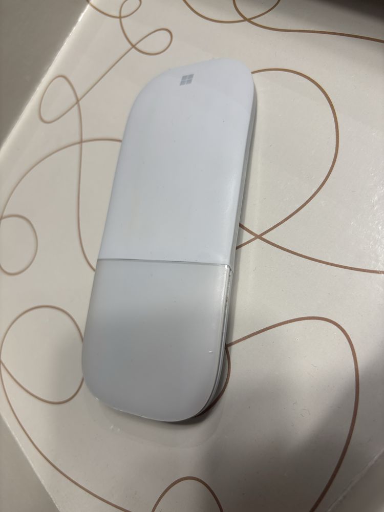 Myszka Microsoft ARC Mouse