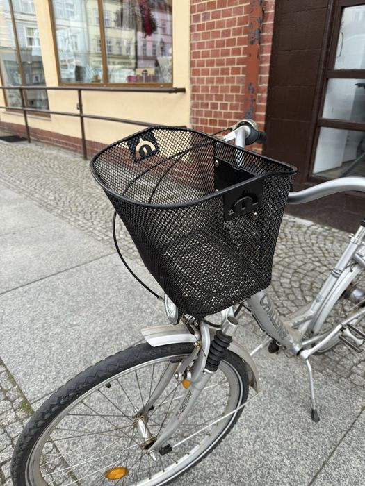 Rower damka z koszykiem