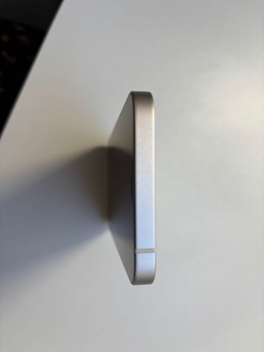 iPhone 12 64gb kondycja 79%