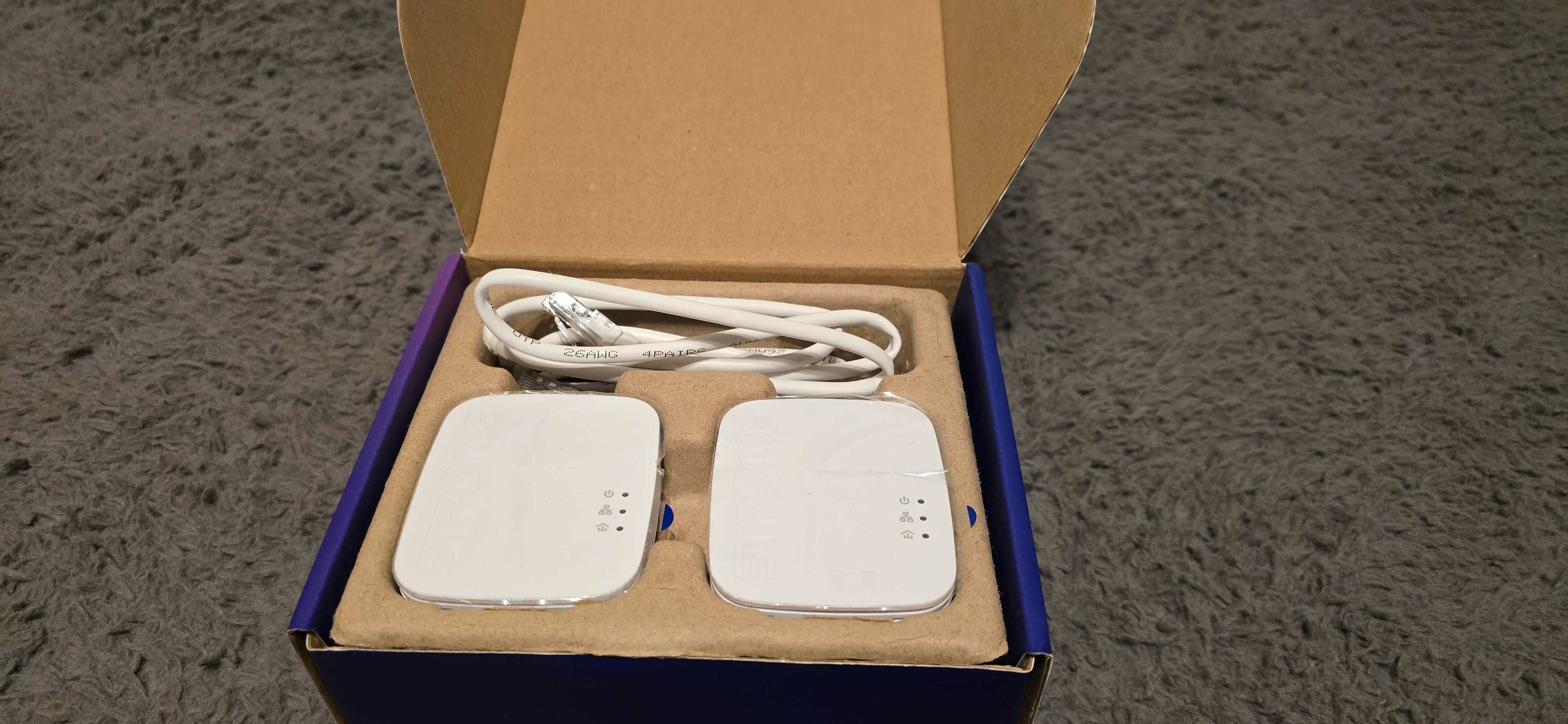 Transmiter Sieciowy WIFI Strong  Powerline 1000 KIT MINI 1000 Mbps