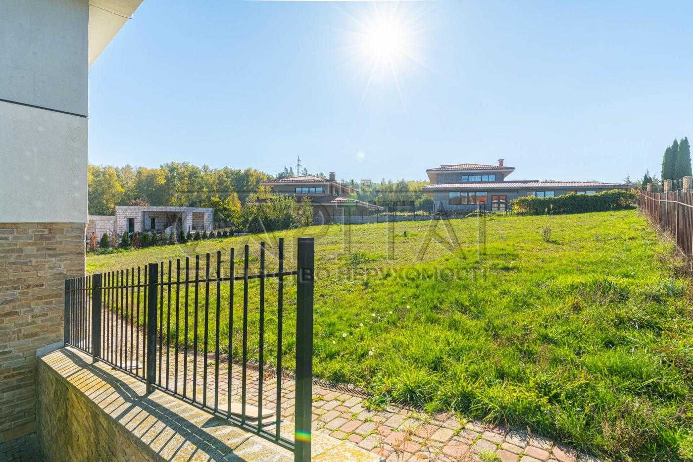 Оренда будинку, КМ Перлина Італії, Іванковичі