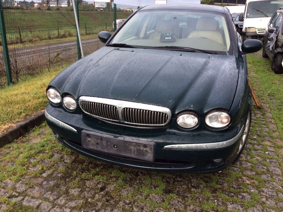 Jaguar Xtype às peças