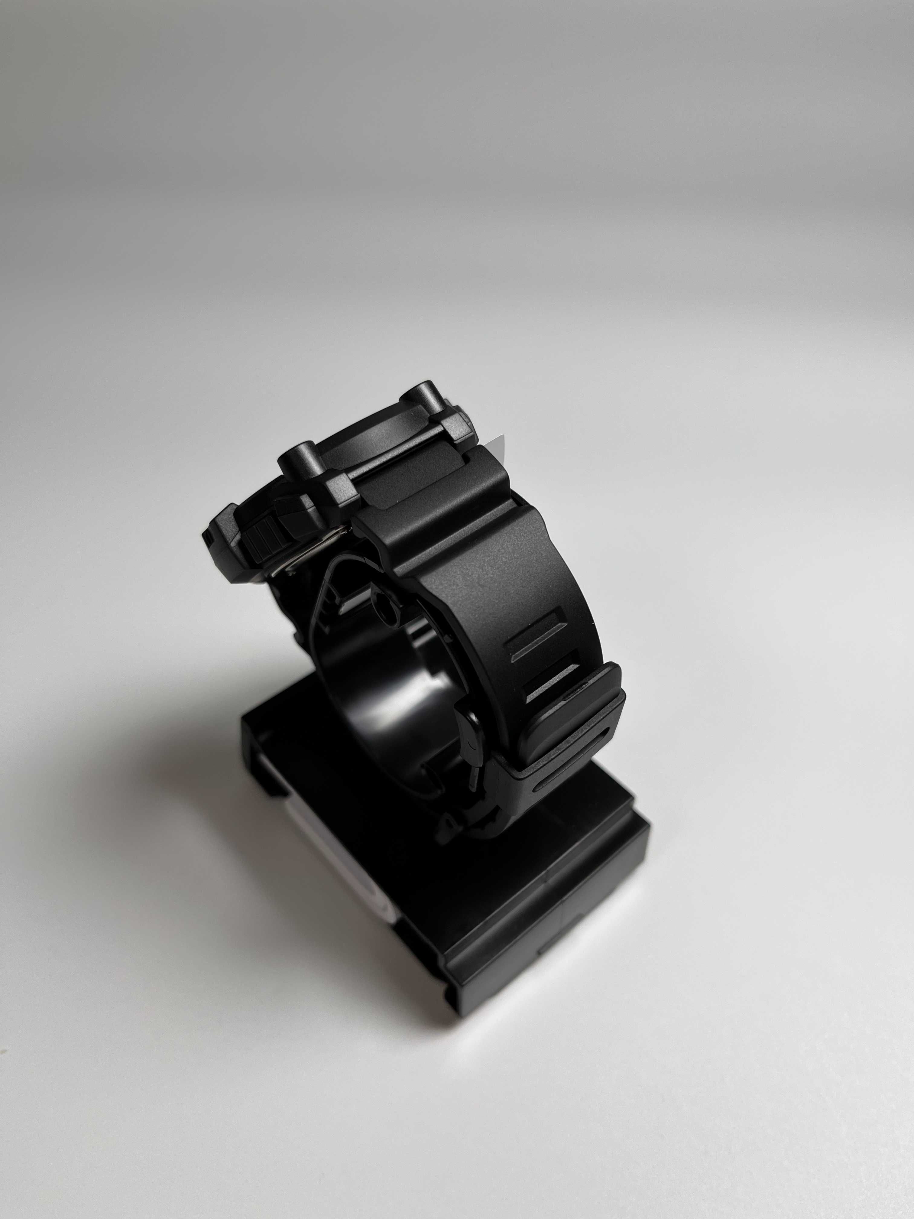 Casio WS-1300H-1AVCF, годинник касіо спортивний, часы касио черные