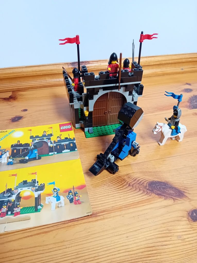 LEGO Kinght,s Stronghold 6059 z 1990 r.
