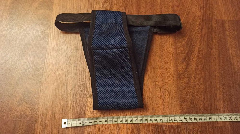 NA CEL CHARYTATYWNY Majtki na cieczkę. Dla psa