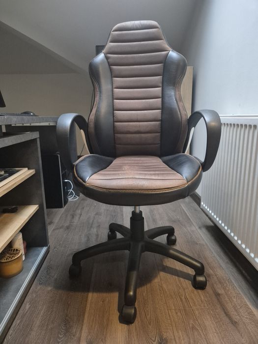 Fotel biurowy Signal q 212 brązowy