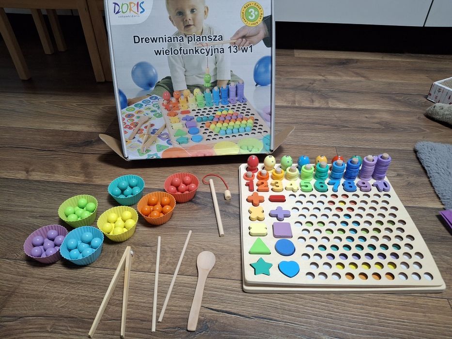 Doris drewniana plansza wielofunkcyjna 13w1 sensoryczne manualne
