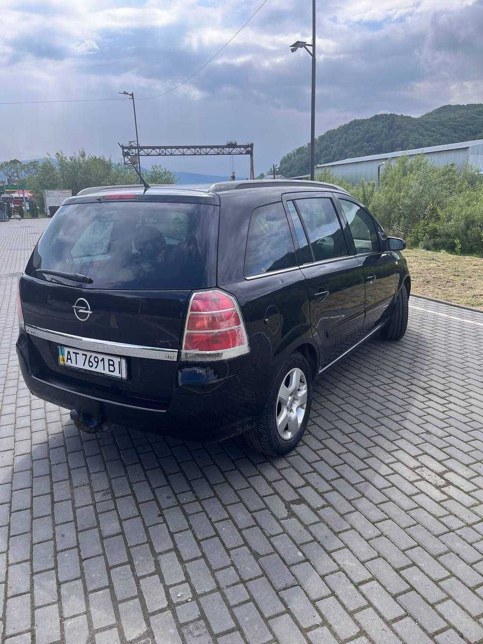 Продам автомобіль Opel Zafira B 2005 р, 1.8 Газ/Бензин