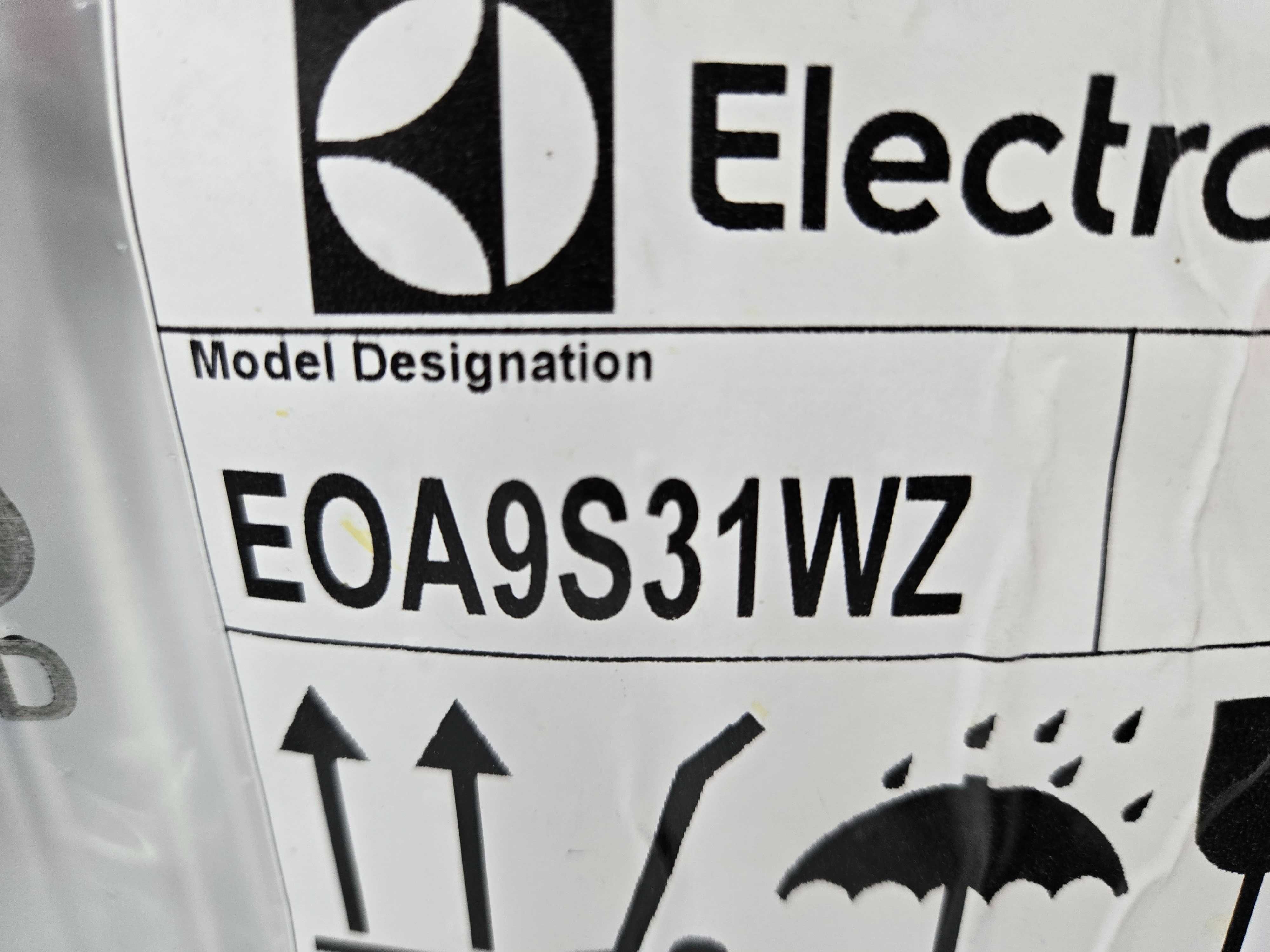 JANKI AGD Piekarnik Electrolux EOA9S31WZ