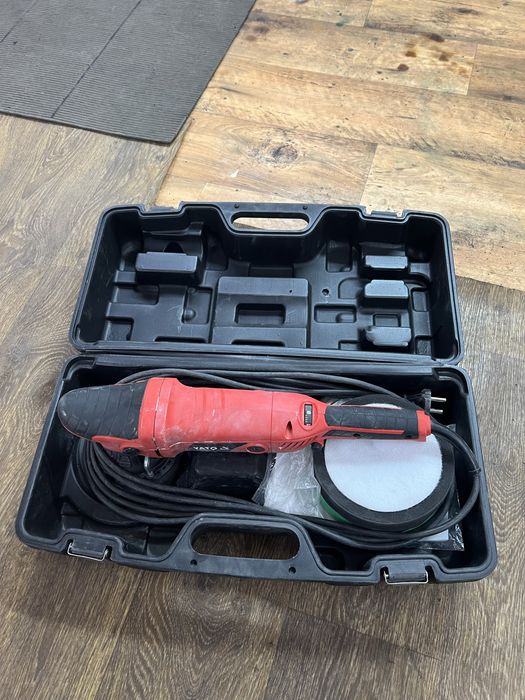 Полировальная машинка Yato