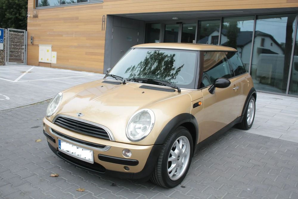MINI ONE 1.6 90 KM. zadbany