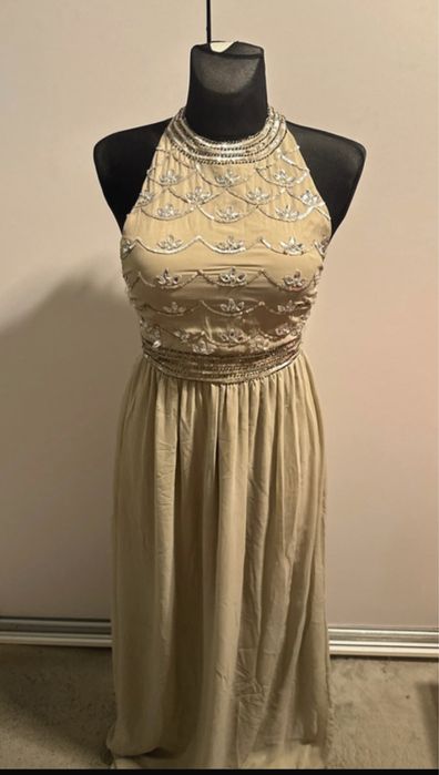 Elegancka suknia balowa maxi z tiulem i krysztalkami S NLY Eve