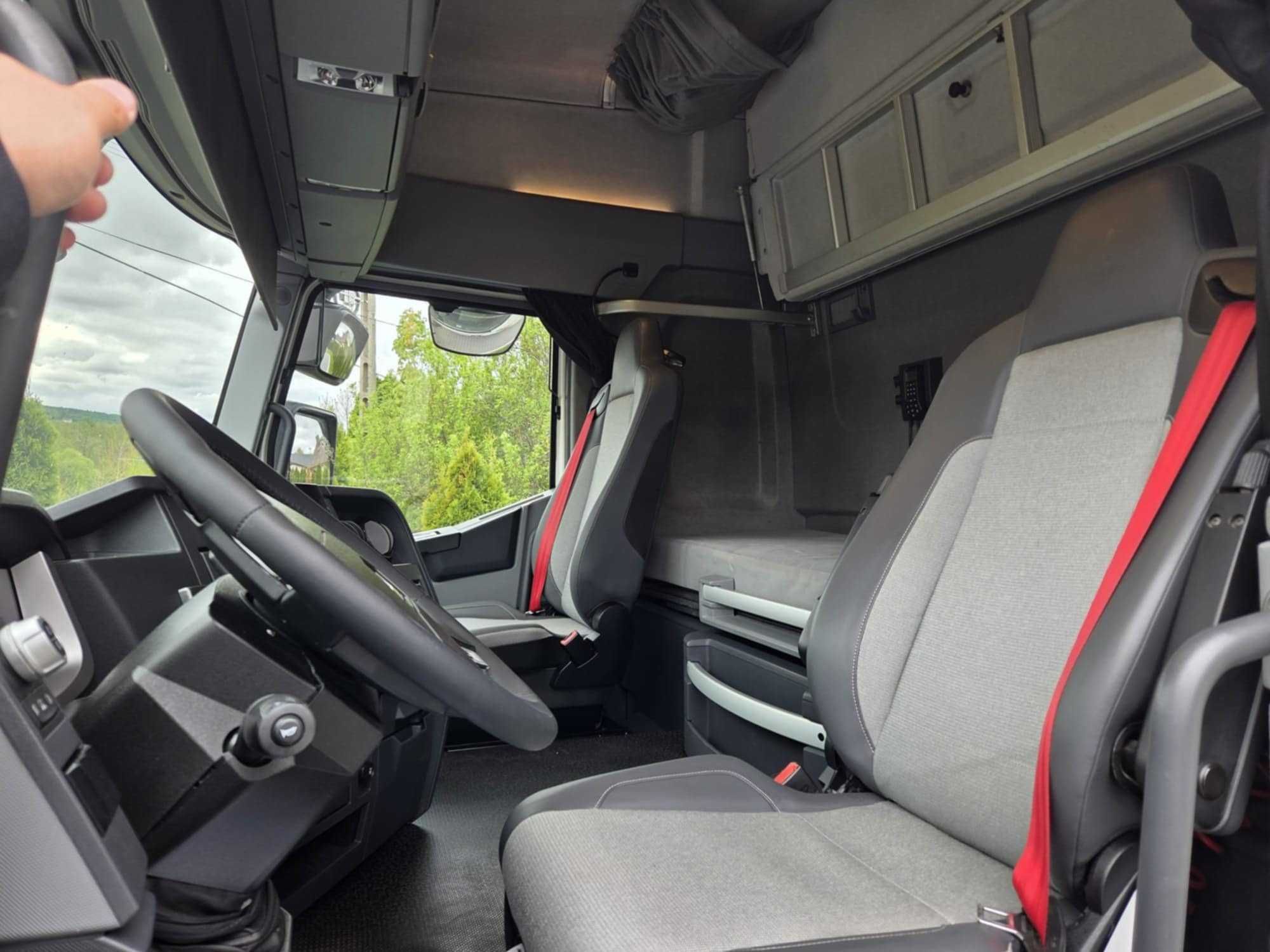 Ciągnik Siodłowy Renault T 460