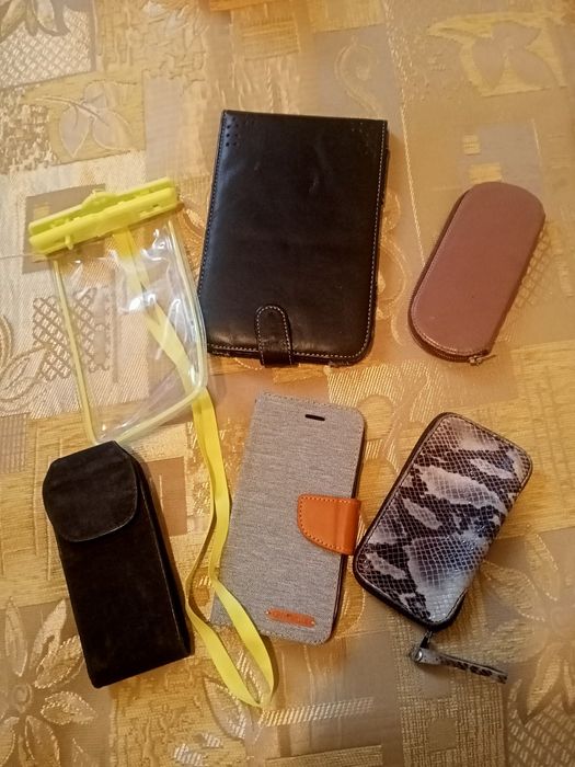 Чехлы на фотоаппарп( смартфон,планшет)