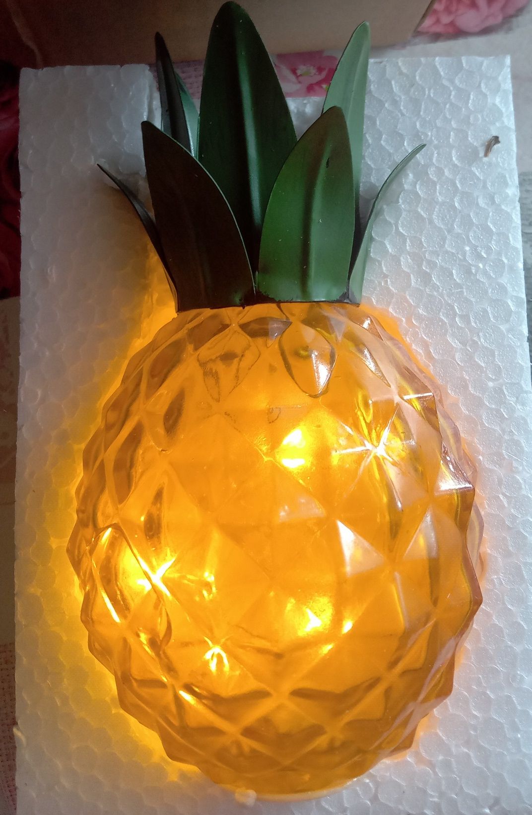 Lampka LED "Ananas"