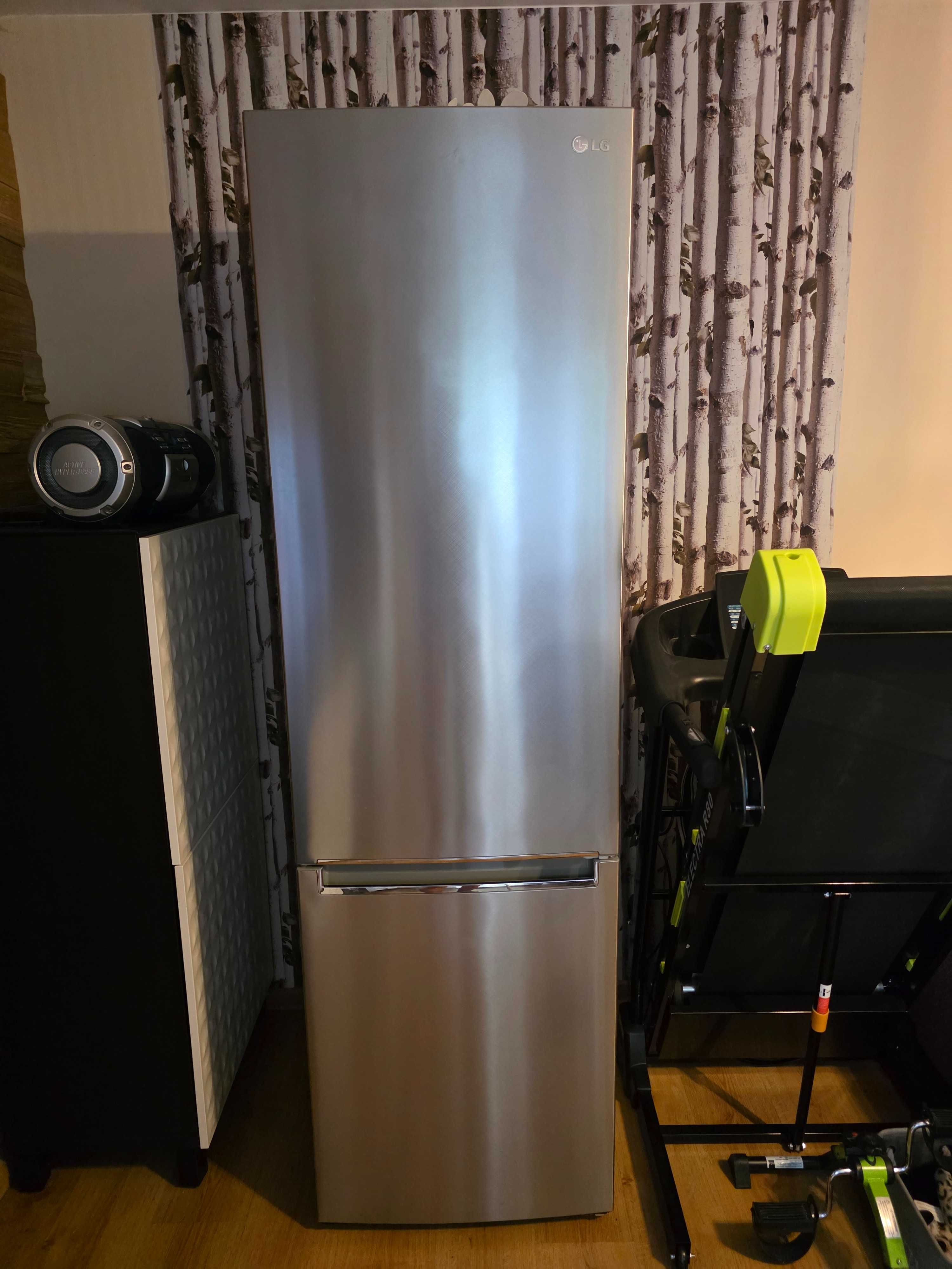 Lodówko-Zamrażarka LG GBB72SAEFN 203 cm   używana niecałe 4 lata