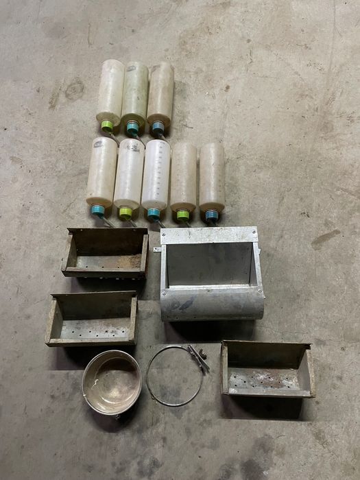 Poidła karmniki dla królików