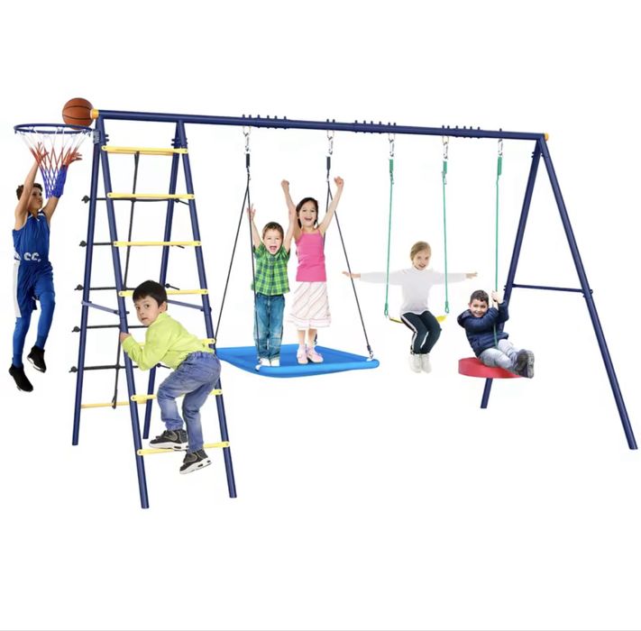 Duży plac zabaw wraz z akcesoriami pełen zestaw