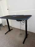 Biurko elektryczne UltraDesk 140cmx60cm podnoszone