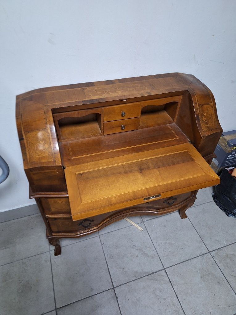 Szafka stylową z szufladami biurko