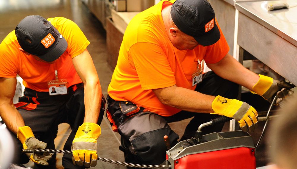 Прочищення, чистка, гідропрочистка каналізації  Сантехнік