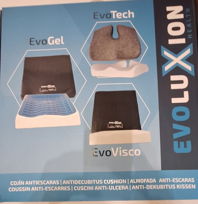 Almofada anti-escaras quadrada com pouco uso