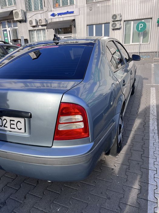 Skoda octavia tour 1.6 газ/бенз