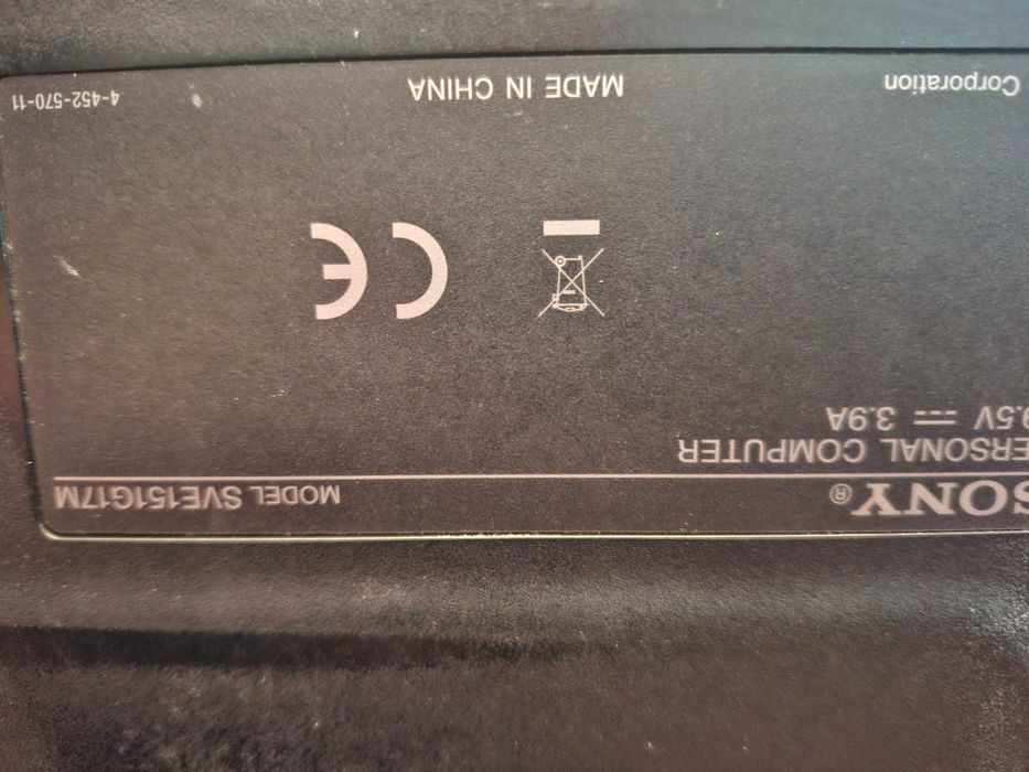 Laptop sony vaio sve151g17m