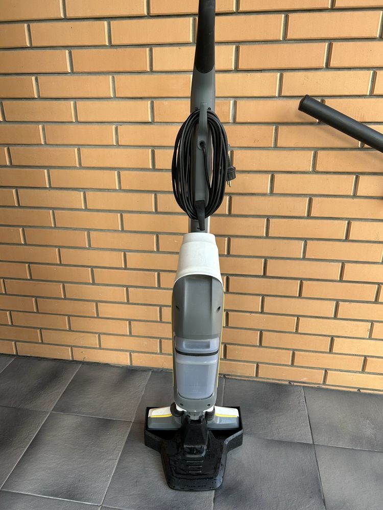 Миючий пилосос Karcher FC5