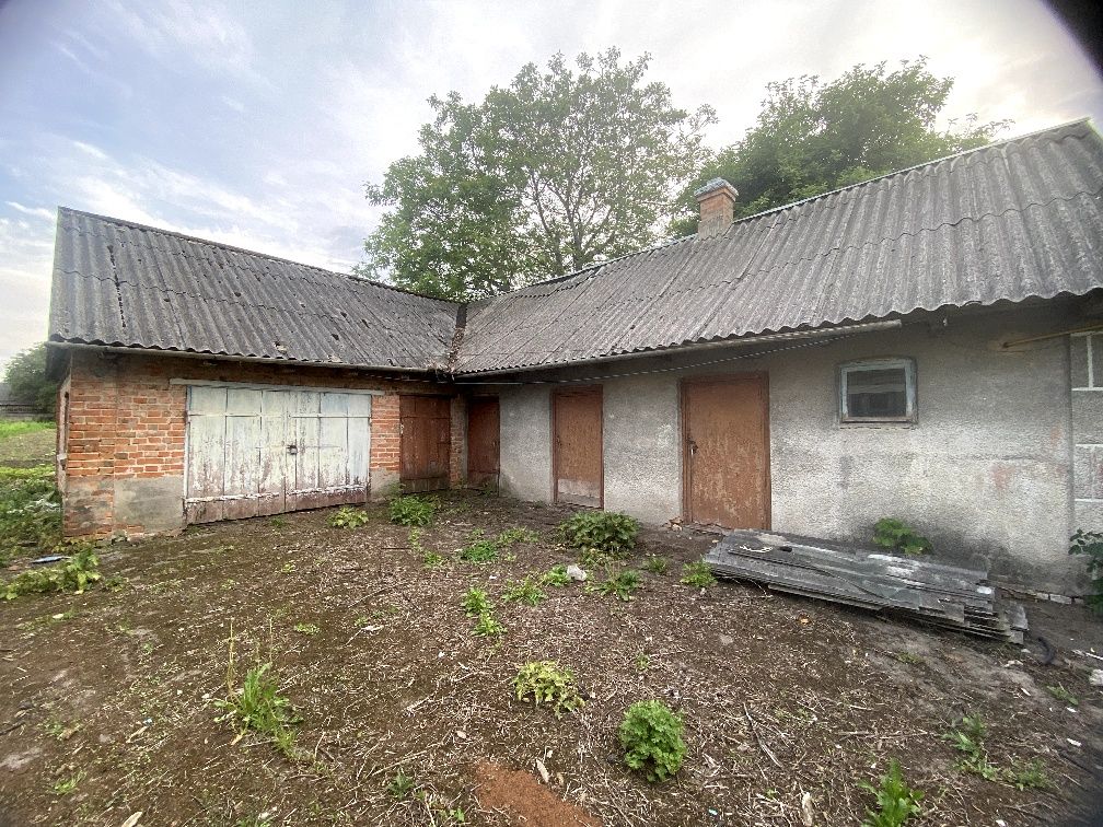 Продам будинок у с.Садів