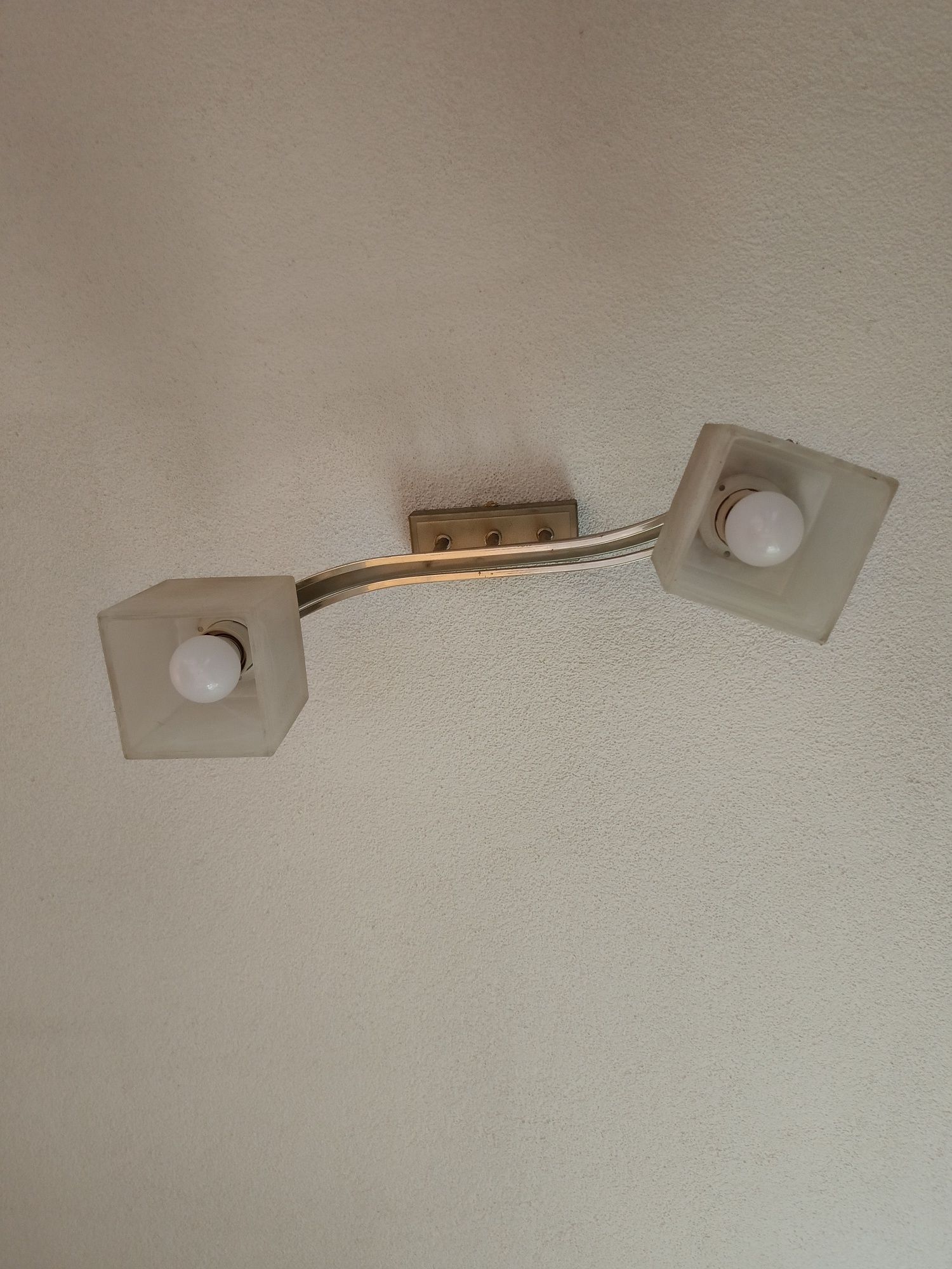 Lampa wisząca do wnętrz