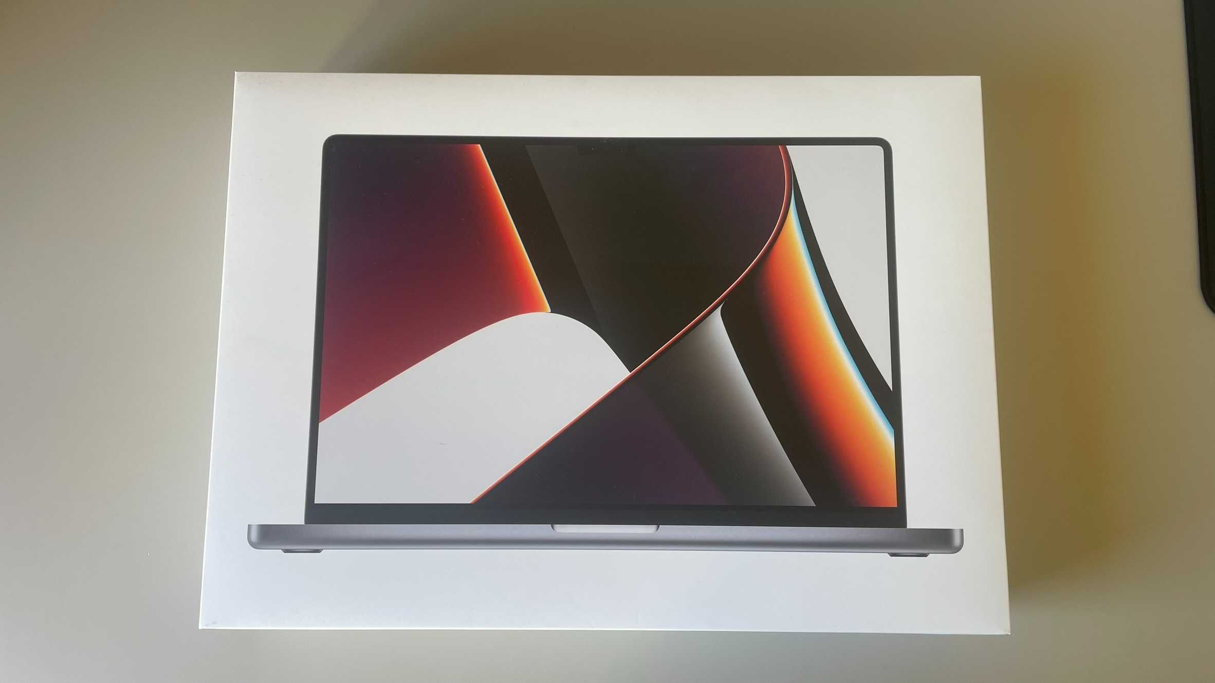 MacBook Pro 16" M1 Max 32GB / 1TB - Space Gray - IMPECÁVEL + CAPA