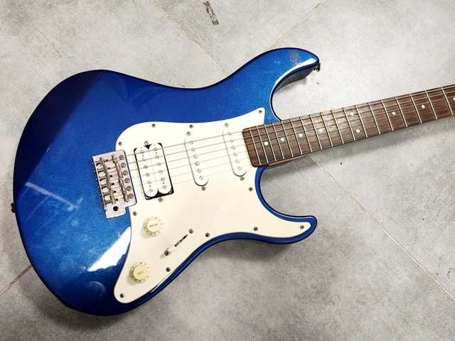 Gitara elektryczna YAMAHA PACIFICA 012