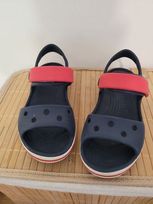 Sandałki Crocs  C11