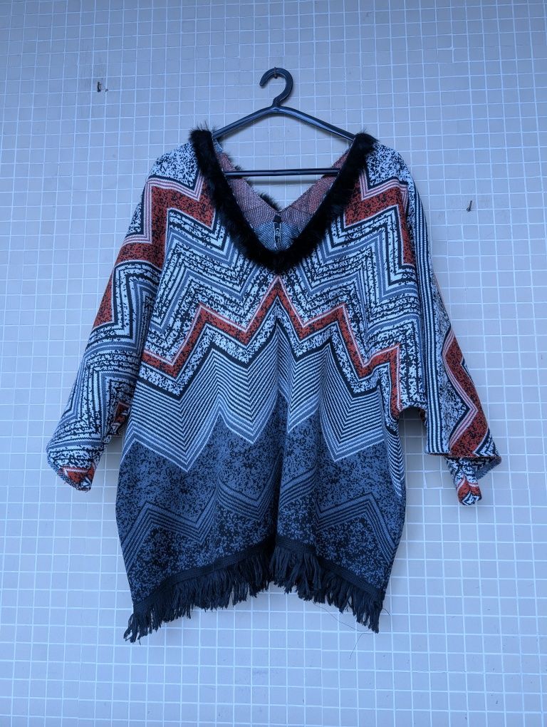 Poncho azul muito quentinho