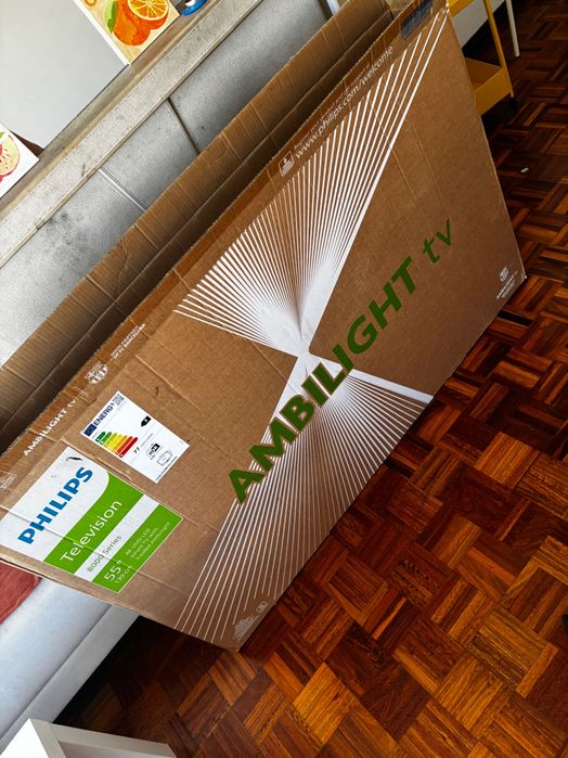 TV Philips Ambilight 55" 4K UHD – Série 8000 (55PUS8079/12)