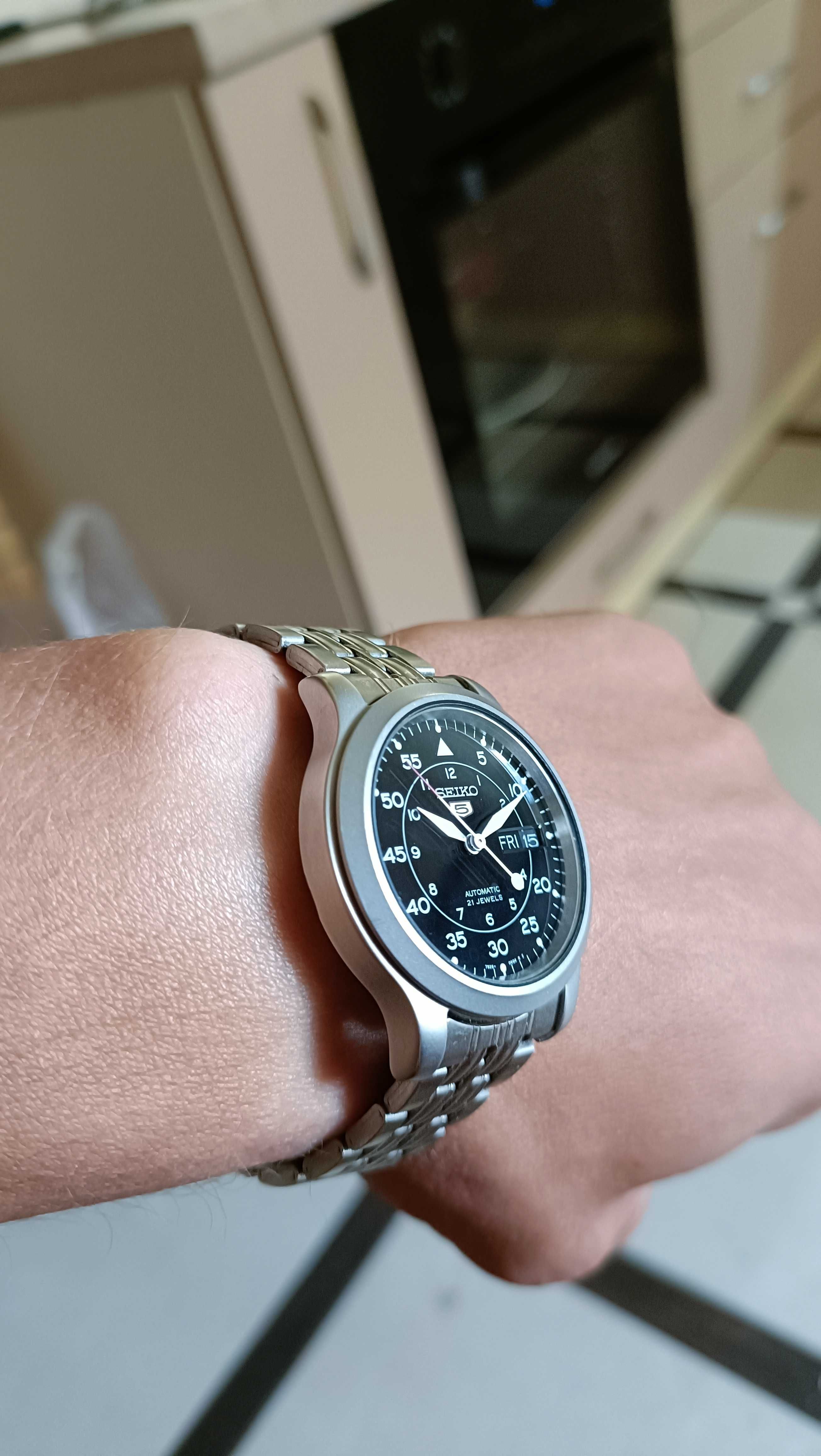 часы Seiko SNK809K1