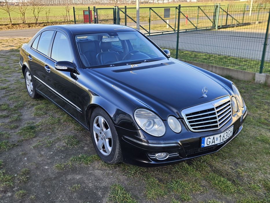 Mercedes E220 W211 *zrobiona na  LIFT* Długie Opłaty