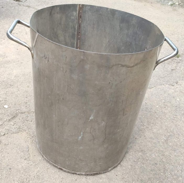 кастрюля из нержавейки, бак, бочка