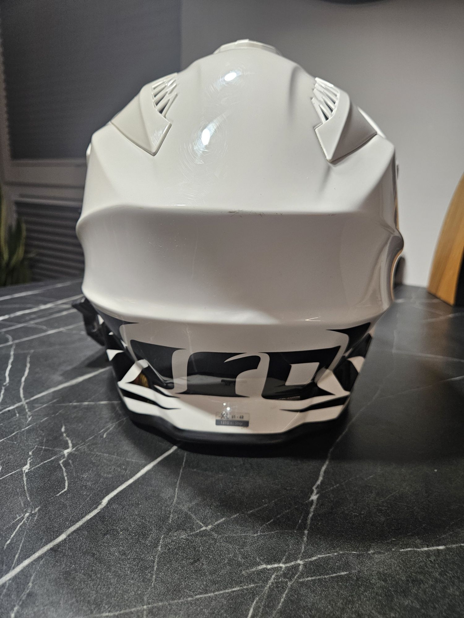Sprzedam kask motocyklowy Airoh Commander