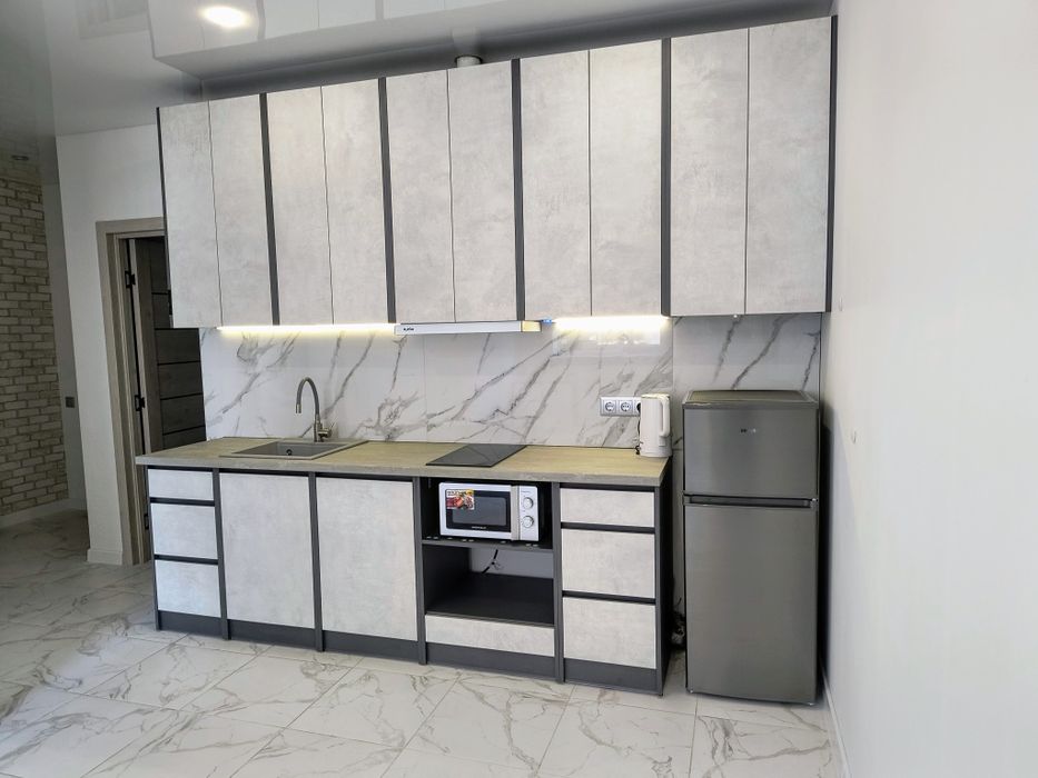 Простора квартира Gray, подобово ЖК Сіті-Парк, новобудова, центр міста